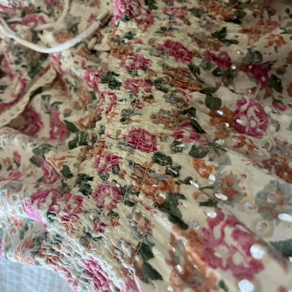 Guess Floral Eyelet Ruffle Scoop Neck Smocked Peplum Top XL Blouse Prairie Boho - Picture 10 of 15